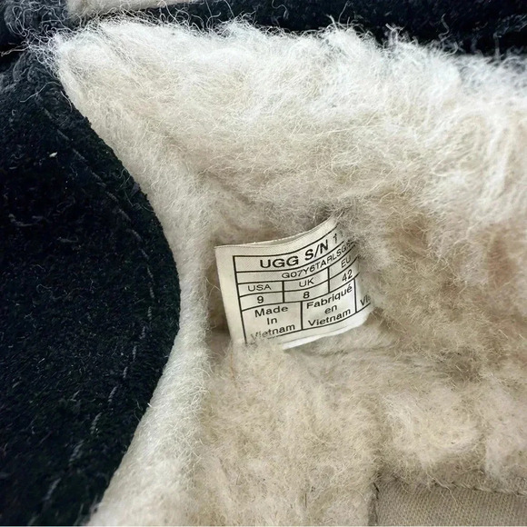 UGG Ascot slippers suede with shearling lining - Picture 7 of 7